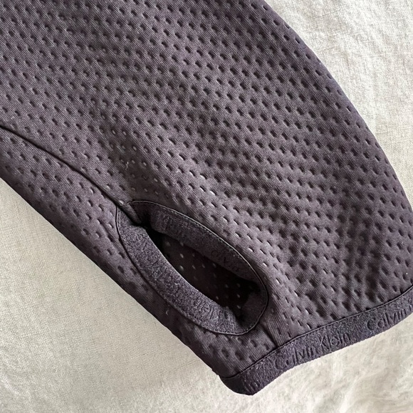 Calvin Klein Running Jacket - Picture 6 of 6